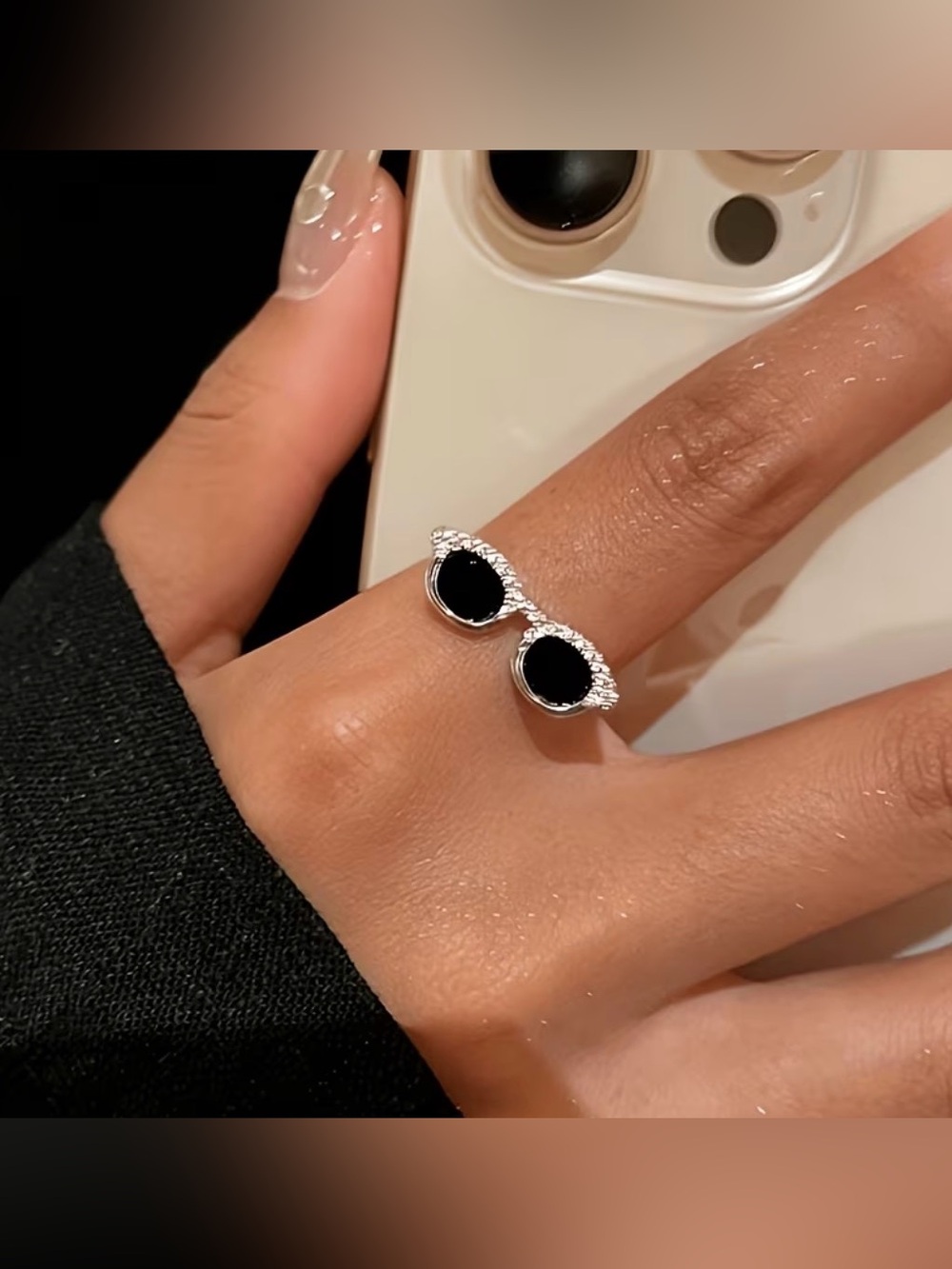 Silver Sunglasses Ring - Picture 3 of 3